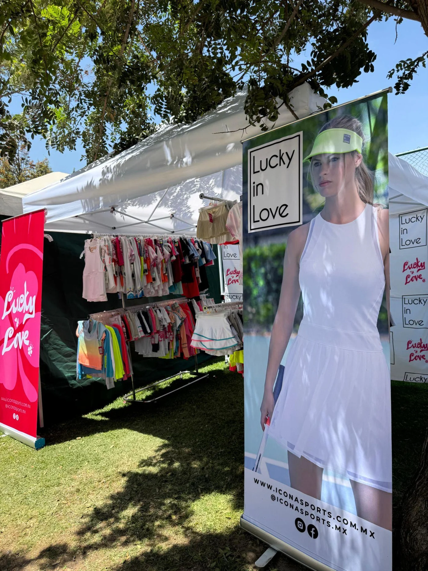 Activación Lucky in Love en evento deportivo