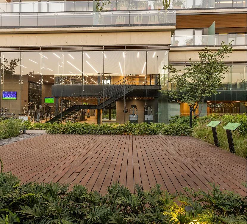 Terraza y áreas comunes de Club Origina