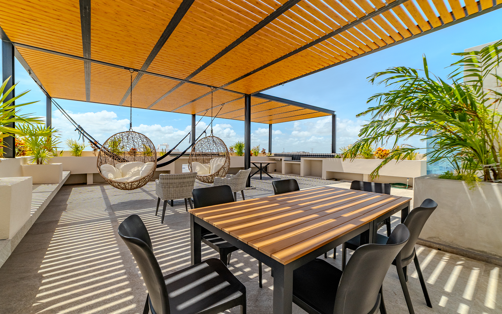 Terraza y asador de Levitat